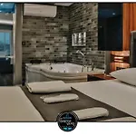 Marin Butik Bed and Breakfast Çeşme
